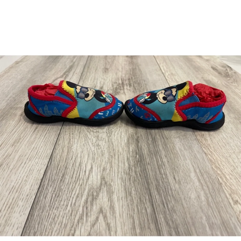 Mickey Boys 7-8 Water Shoes